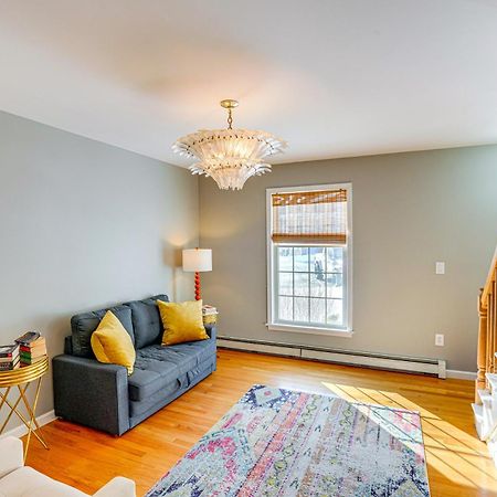 Private Guest House In Dtwn Lenox, Walk To Dining! المظهر الخارجي الصورة