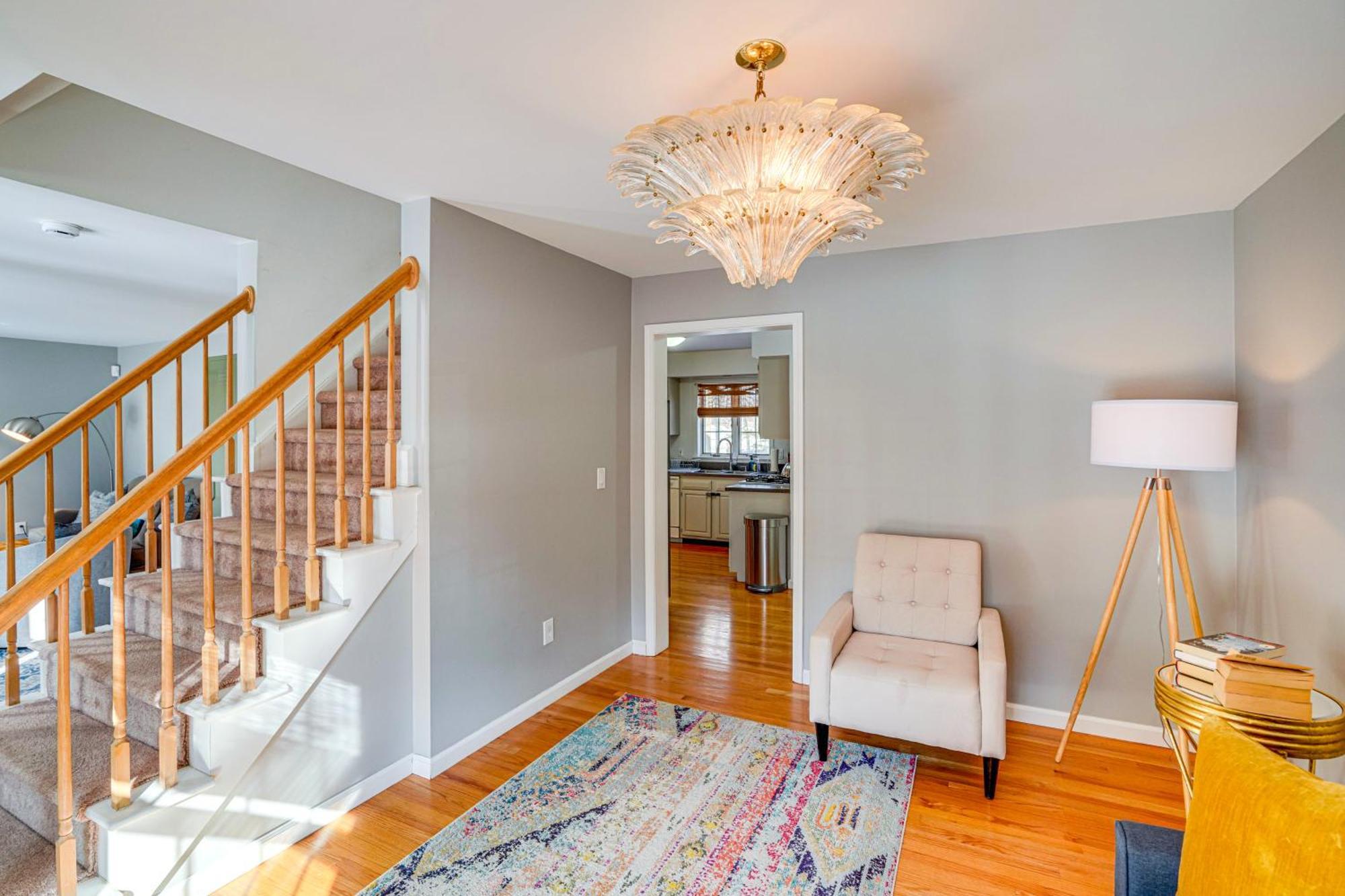 Private Guest House In Dtwn Lenox, Walk To Dining! المظهر الخارجي الصورة
